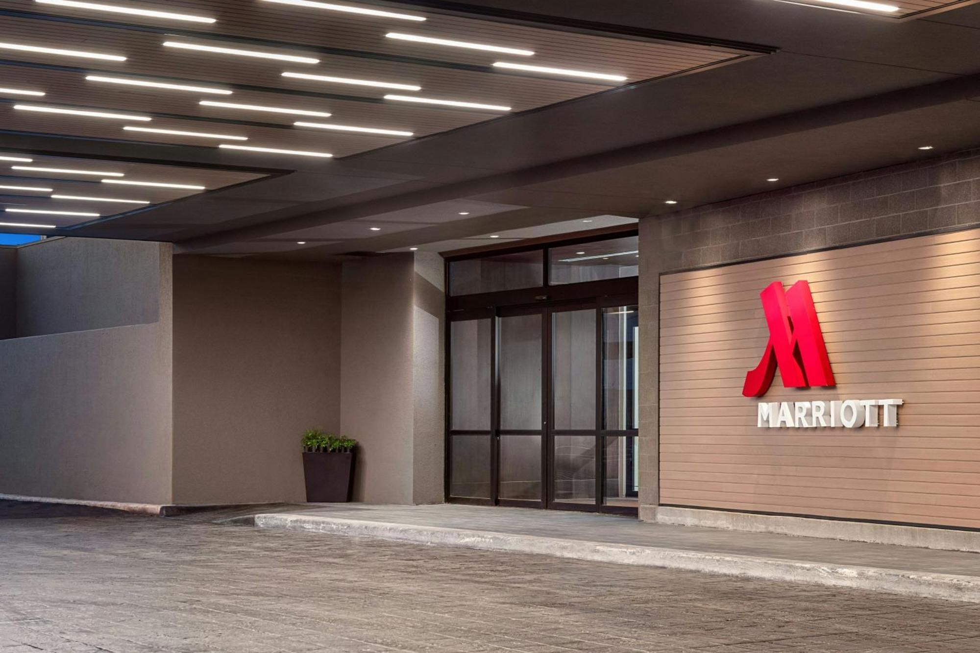 Marriott San Antonio Airport Otel Dış mekan fotoğraf